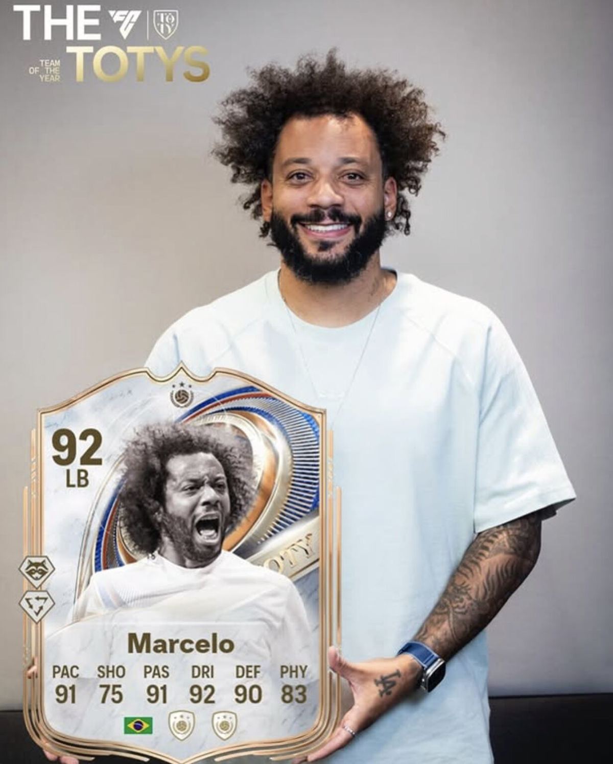 Marcelo durante el reveal del Team of the Year a leyendas del fútbol mundial